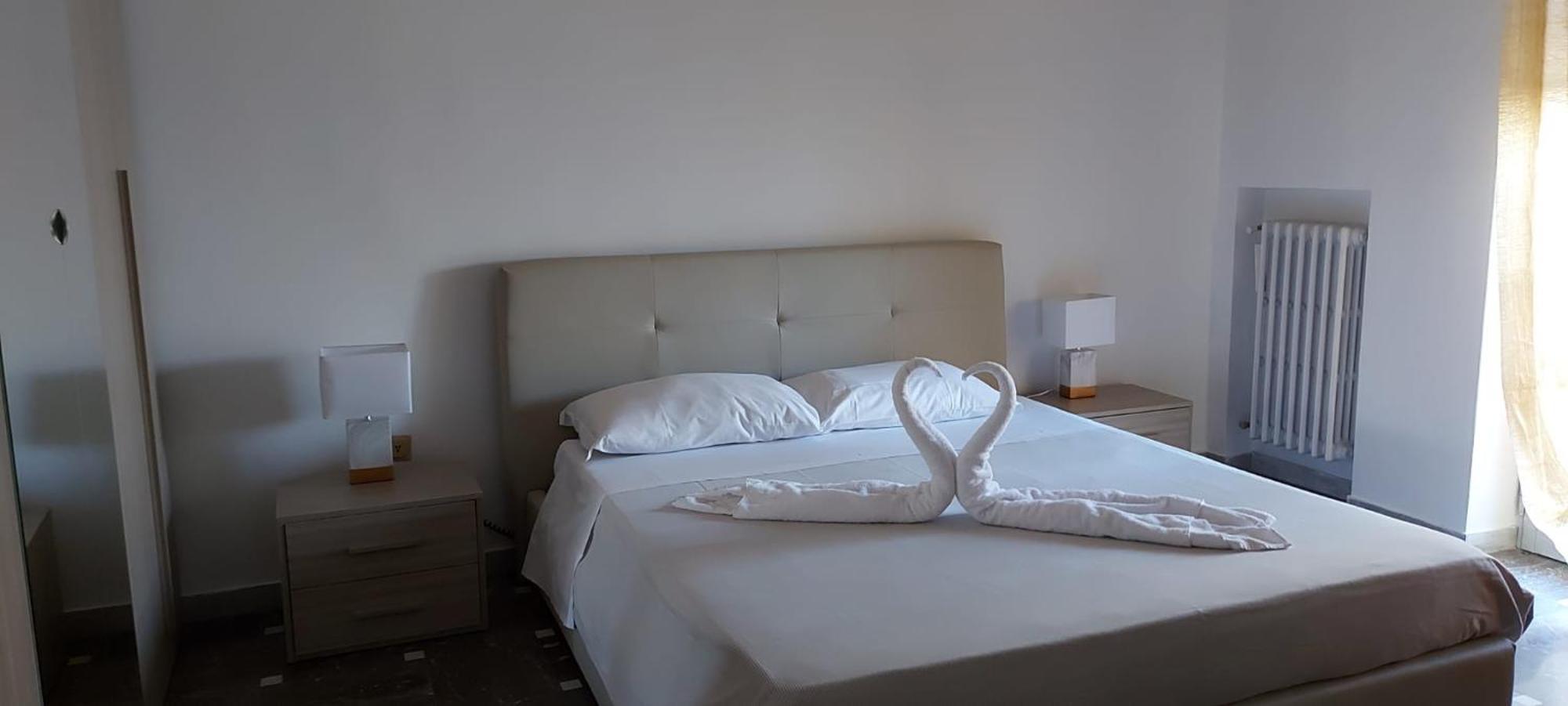Matthias Central Rooms And Accomodation Bari Exterior foto